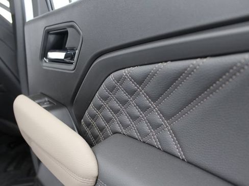 New 2026 GMC Canyon Denali AWD/4WD image 25
