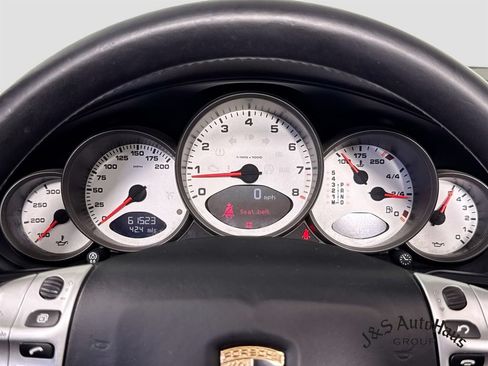 Used 2005 Porsche 911 Carrera S RWD image 15