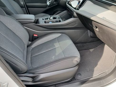 New 2026 Jeep Cherokee Laredo image 30