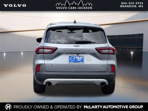 Used 2023 Ford Escape Active FWD image 5