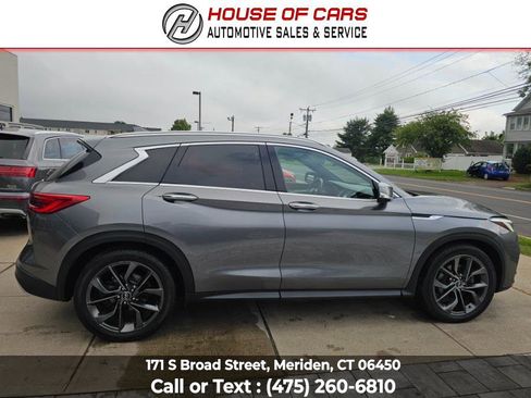 Used 2019 INFINITI QX50 Essential w/ Sensory Package AWD/4WD image 6