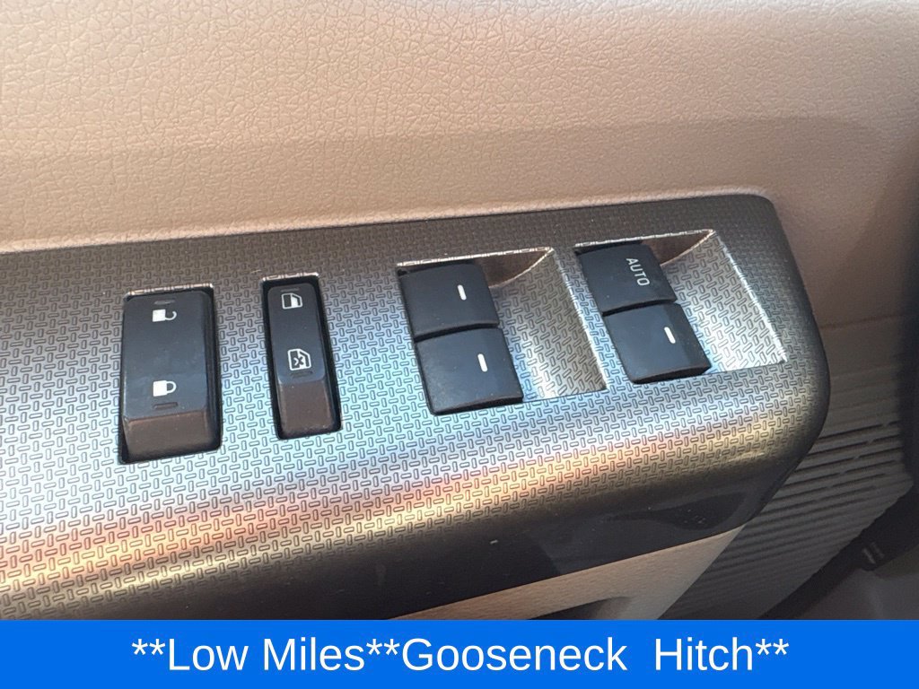Used 2008 Ford F250 FX4 AWD/4WD image 12
