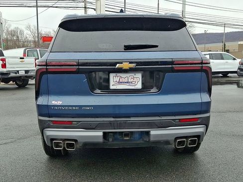 Certified 2025 Chevrolet Traverse LT image 5