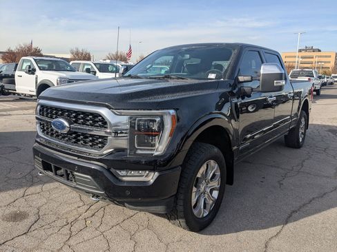 Used 2022 Ford F150 Platinum w/ Max Trailer Tow Package image 10