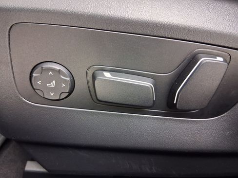 Certified 2024 BMW i5 eDrive40i RWD image 13