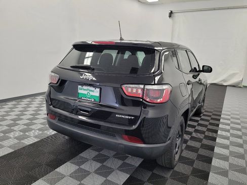 Used 2018 Jeep Compass Sport FWD image 7