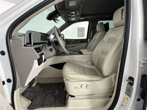 Certified 2023 Cadillac Escalade Premium Luxury Platinum image 20