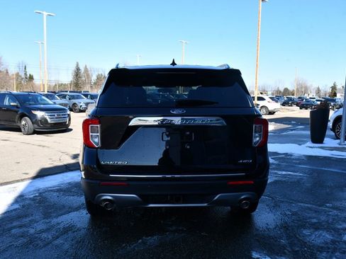 Used 2023 Ford Explorer Limited w/ Equipment Group 301A image 5