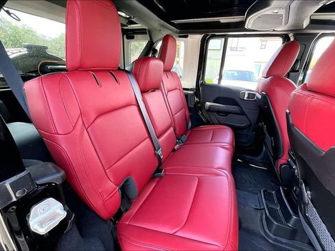 Used 2024 Jeep Wrangler Unlimited Rubicon 392 image 22