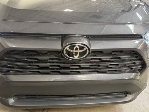 Certified 2025 Toyota RAV4 LE AWD/4WD image 21