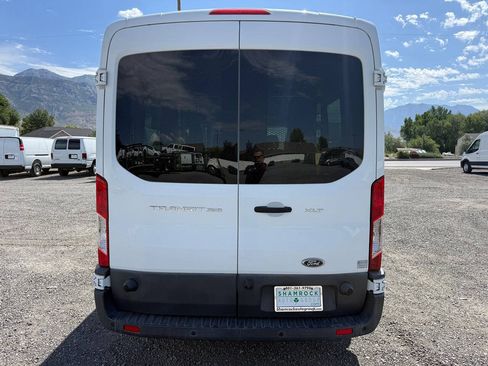 Used 2016 Ford Transit 350 XLT RWD image 4