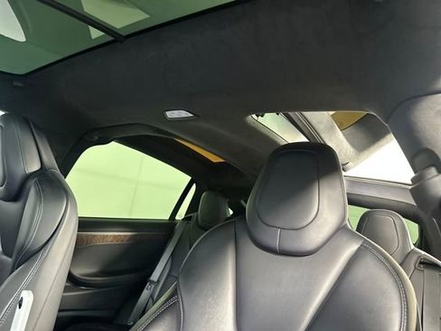 Used 2018 Tesla Model X 100D image 12