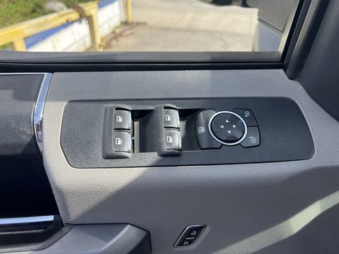 Used 2019 Ford F550 4x4 Crew Cab Super Duty image 24