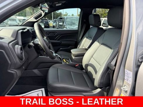 Used 2026 Chevrolet Colorado Trail Boss AWD/4WD image 14