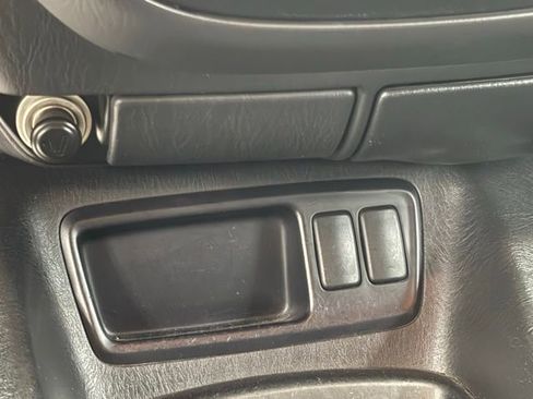 Used 2006 Toyota Tundra Darrell Waltrip Edition image 29