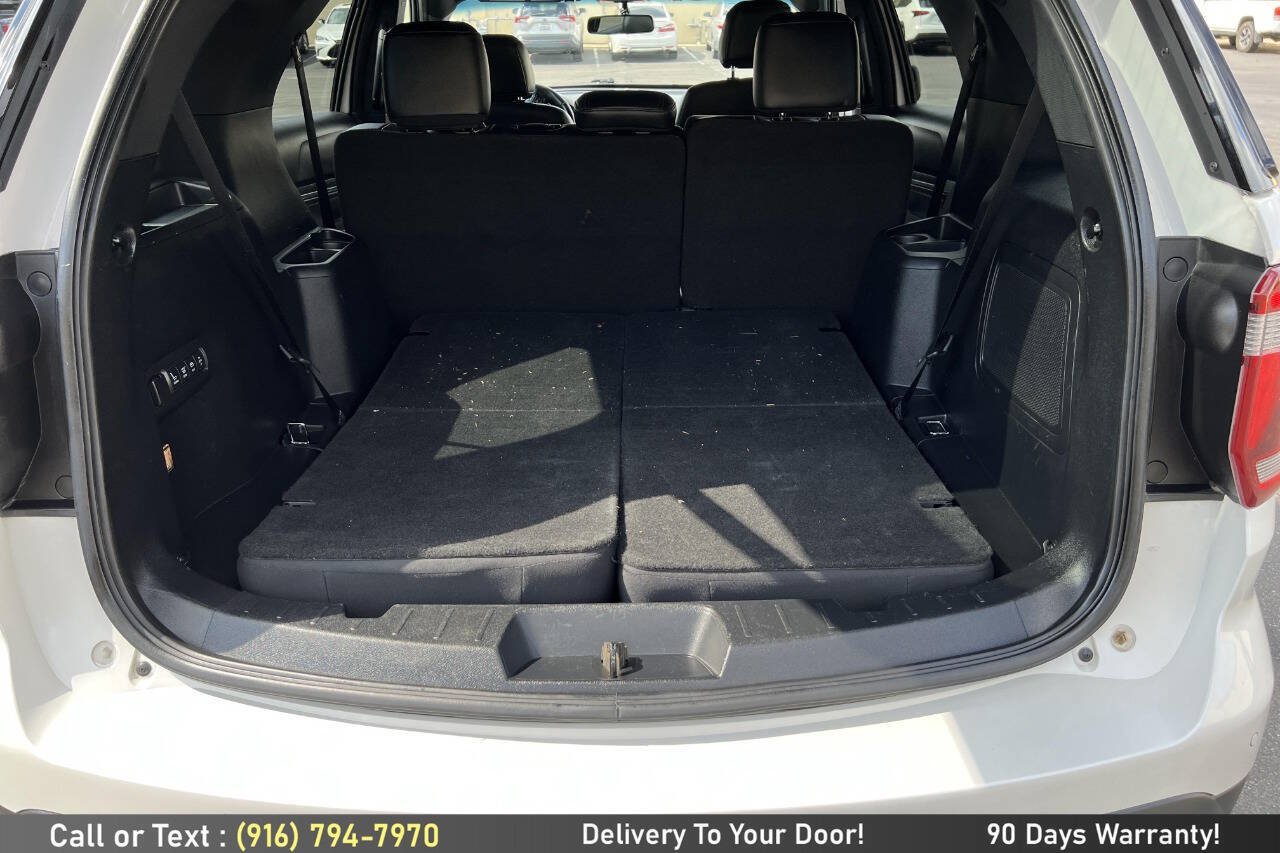Used 2016 Ford Explorer Sport w/ Equipment Group 401A AWD/4WD image 12