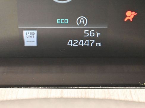 Used 2023 Kia Telluride EX image 18