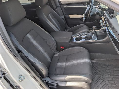 Used 2022 Honda Civic Sport image 7
