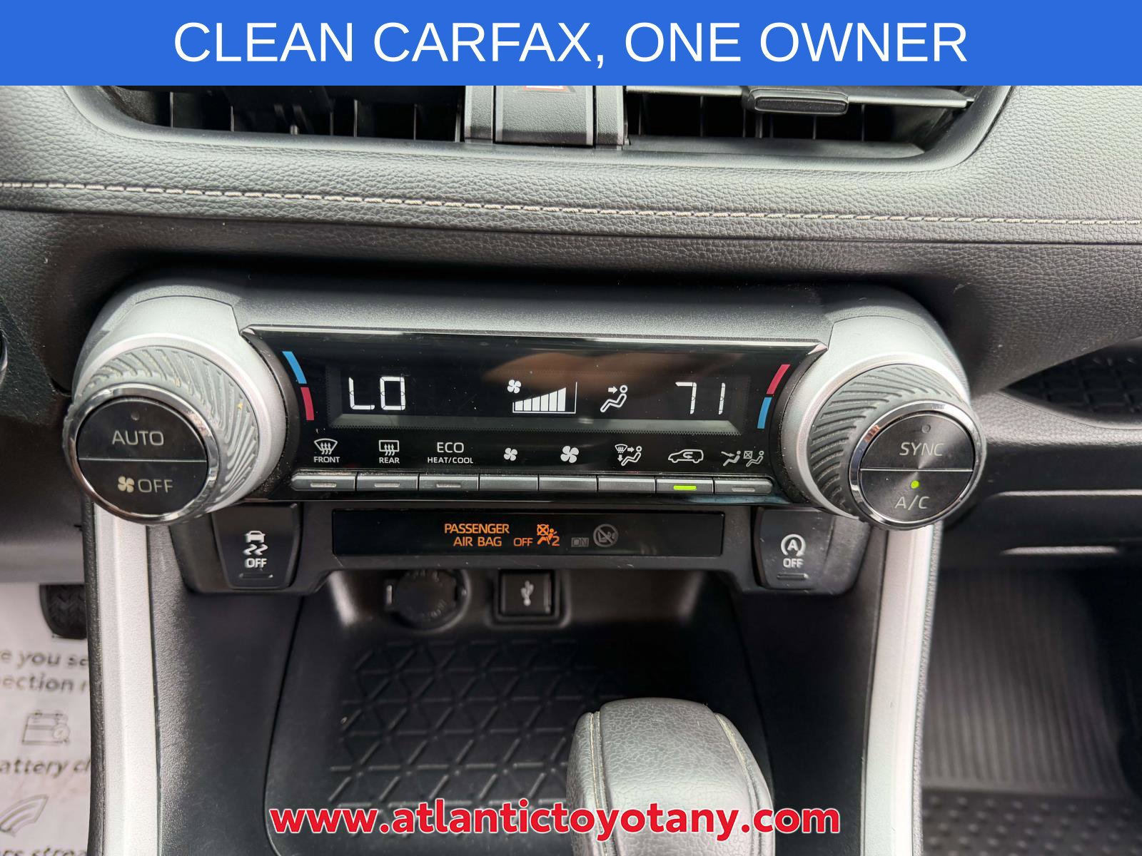 Used 2021 Toyota RAV4 XLE AWD/4WD image 27