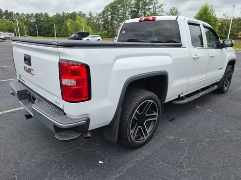 Used 2018 GMC Sierra 1500 SLE w/ Black Pack AWD/4WD image 6