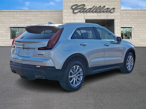 Certified 2022 Cadillac XT4 Luxury w/ Driver Awareness Package image 8
