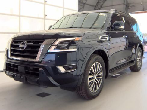 Used 2021 Nissan Armada SL w/ Captain's Chairs Package AWD/4WD image 1