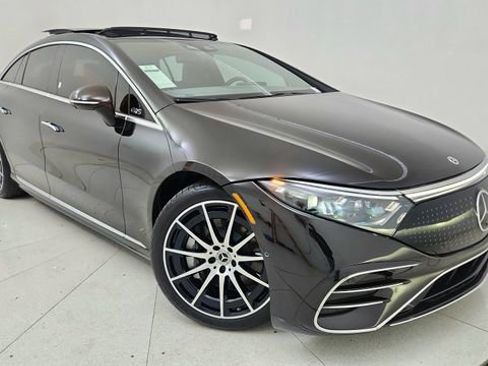 Used 2022 Mercedes-Benz EQS 450+ Sedan image 1