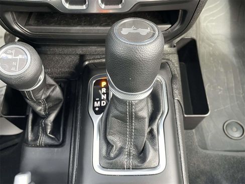 Used 2025 Jeep Wrangler Sport image 16