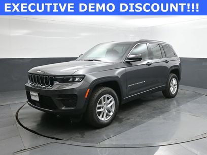 New 2025 Jeep Grand Cherokee Laredo X w/ Luxury Tech Group I