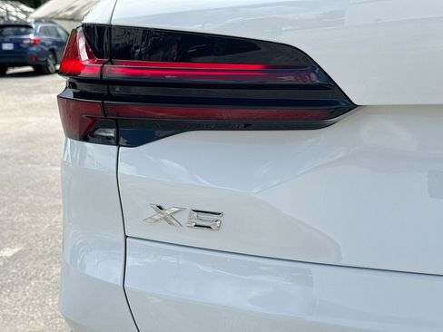 New 2026 BMW X5 sDrive40i RWD image 10