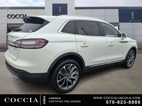 Certified 2023 Lincoln Nautilus Reserve AWD/4WD image 4