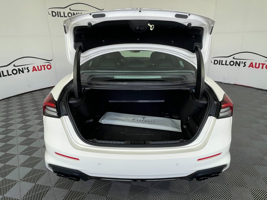 Used 2022 Maserati Ghibli Modena RWD image 6