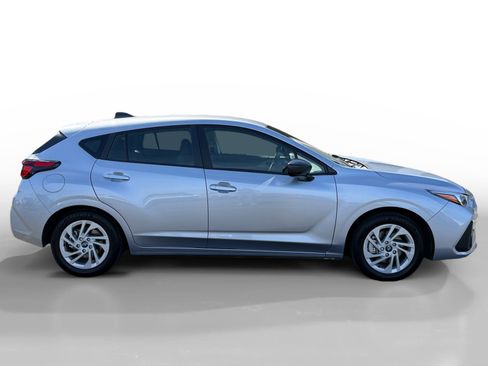 Used 2024 Subaru Impreza 2.0i image 6