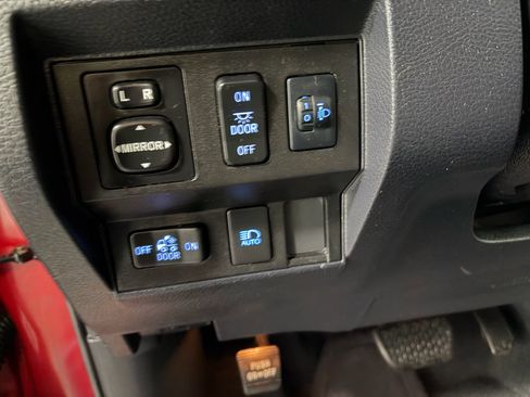 Used 2019 Toyota Tundra SR5 w/ SX Package image 23