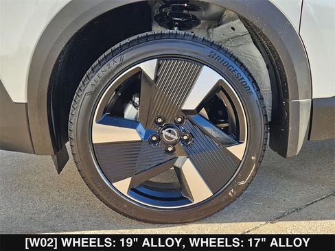 New 2026 Nissan Kicks SR w/ Illumination Package image 27