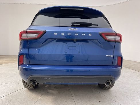 Used 2023 Ford Escape ST-Line image 12