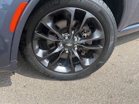 Used 2021 Dodge Durango R/T w/ Blacktop Package AWD/4WD image 2