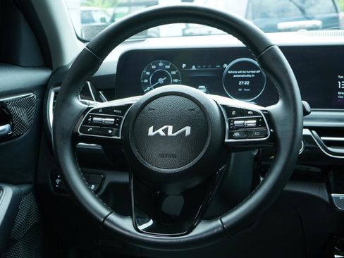 Used 2024 Kia Seltos S AWD/4WD image 49