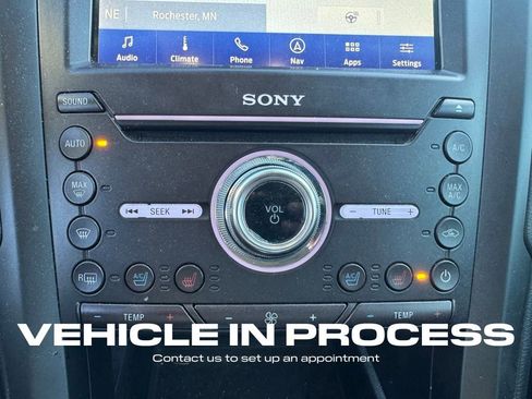 Used 2020 Ford Fusion Titanium image 22