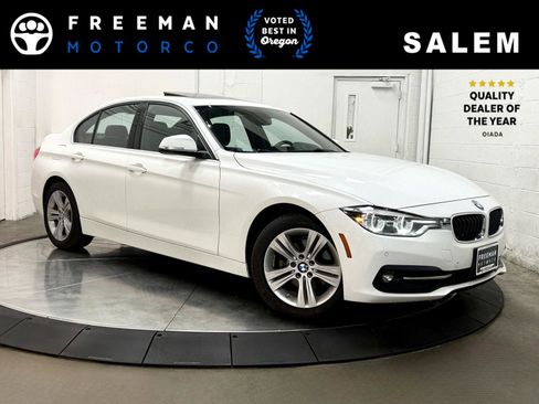 Used 2017 BMW 330i Sedan RWD image 1