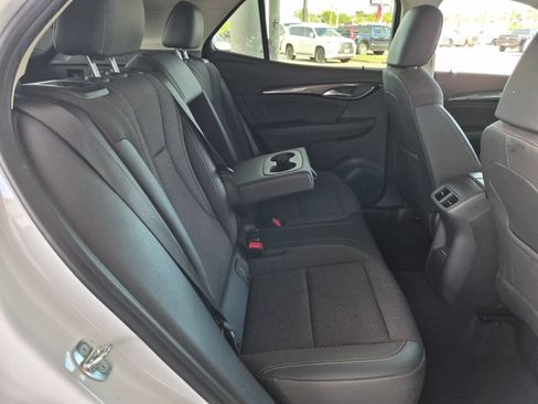 Used 2023 Buick Envision Preferred FWD image 7