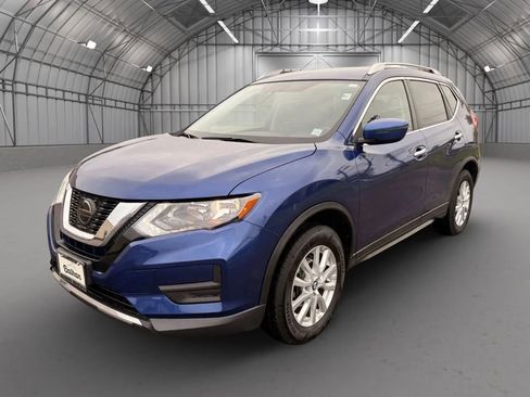 Used 2020 Nissan Rogue SV image 8