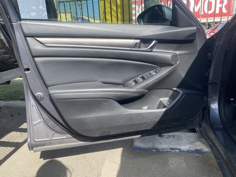 Used 2021 Honda Accord LX image 15