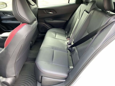 New 2026 Toyota Prius Plug-In Hybrid FWD image 6
