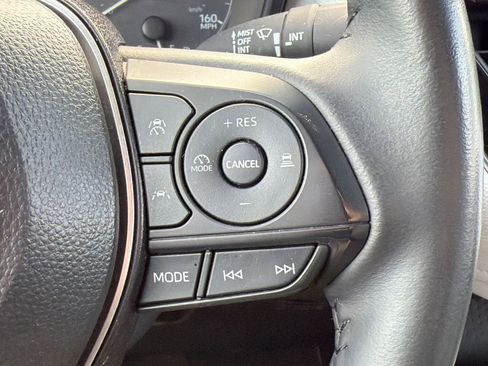 Used 2024 Toyota Corolla SE FWD image 27