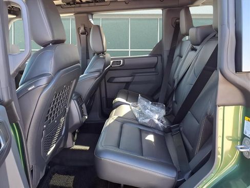 New 2025 Ford Bronco Badlands image 21