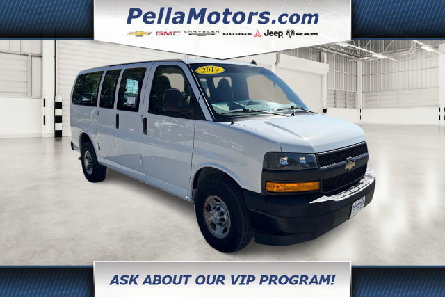 Used 2019 Chevrolet Express 2500 RWD image 1