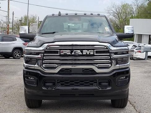 New 2026 RAM 3500 Laramie AWD/4WD image 5