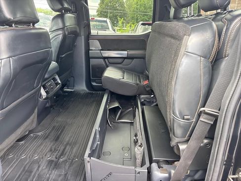 Used 2024 Ford F250 Platinum AWD/4WD image 19