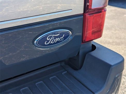 Used 2021 Ford F350 Platinum image 11